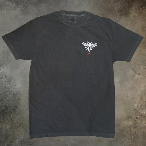 Murder Hornet Tee (Pepper)
